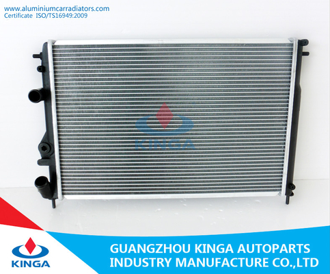 China Automobilkühler-moderne Heizkörper für Nissan Altima AN fournisseur