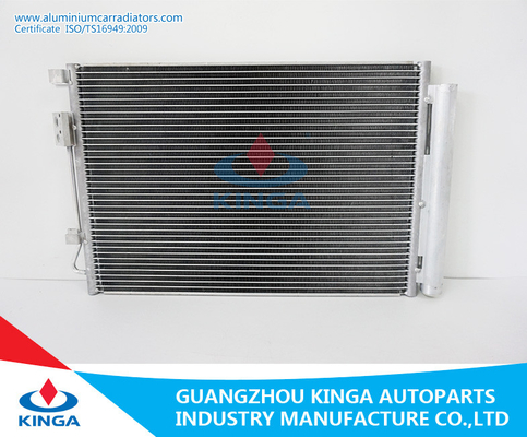 China Auto-Klimaanlagen-Kondensator/Nissan-Kondensator D22 Soem 1998 92110-2S401 fournisseur