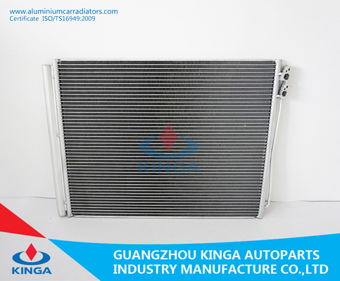 China Aluminiumauto Wechselstrom-Kondensator für Soem F10-F11-F18 2010 BMW-5 64509149395 fournisseur