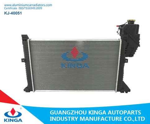 China Selbstersatzteile/Aluminiumauto-Heizkörper-Benz Sprinter 95-00 AN abkühlendem Heizkörper-System fournisseur