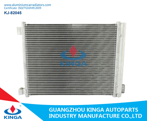 China Kühlsystem-Aluminium-Nissan-Kondensator SONNIGES 13 Soem 92100-1HC3A/921011HC1A fournisseur