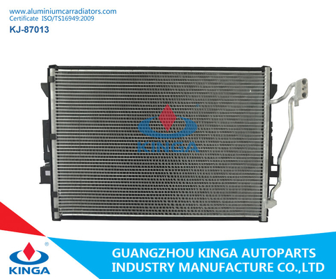 China Aluminiumauto-Heizkörper/Selbst-Wechselstrom-Kondensator-Kühlsystem-Benz Cl-klassesoem 2215010154 fournisseur