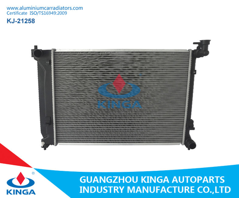 China A / Abkühlender Hyundai Aluminiumheizkörper C für Sonate Soem 25310-C2000 fournisseur