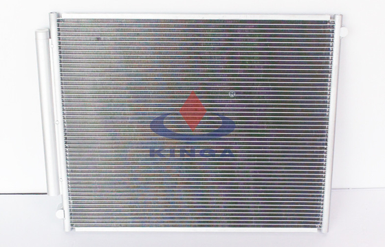 China Selbst-Toyota Wechselstrom-Kondensator für PRADO 4000 GRJ120 Soem 8846135150 fournisseur