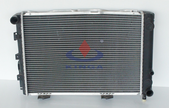 China Hoher Kühlleistungsautoreparaturheizkörper von BENZ-TD W124/200D/250 1984 1993 M.Ü. fournisseur