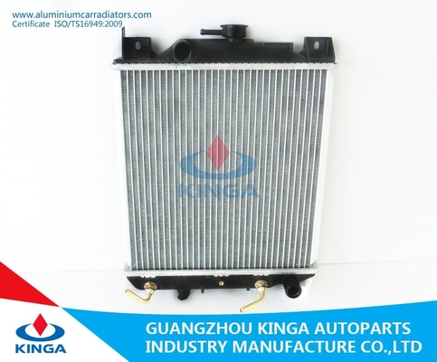 China Aluminiumselbstheizkörper für Suzuki SWIFT'91- AN Soem PA16/26 17700 - 71C11 fournisseur
