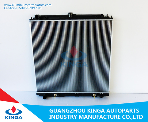 CHINA Aluminiumheizkörper-Sitze für Selbstersatzteil NISSANS NAVARA'05-AT fournisseur