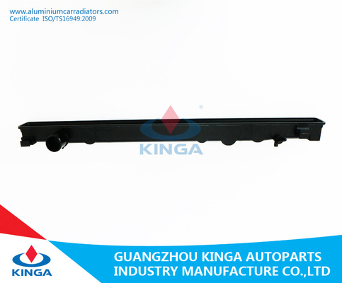 China Flüssiger Speicherauto-Wasserkasten Toyota Hilux Innova 1TR '04 - unterer Wasserkasten M.Ü.s fournisseur
