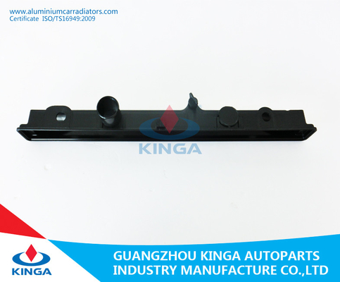 China Hilux 4x4 „02&quot; unten Material der Ersatz-Wasserkasten-PA66 fournisseur
