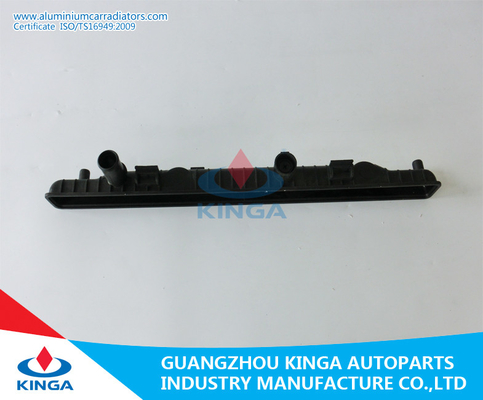 China M.Ü.-Heizkörper-Plastikbehälter FIESTA09- MAZDA-2' 08-11 M.Ü.-Wasserkästen fournisseur