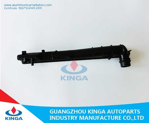 China DPI 2635 linkes Plastikm.ü. Wasserkasten-Reparatur BMW-316/318i '98-02 fournisseur