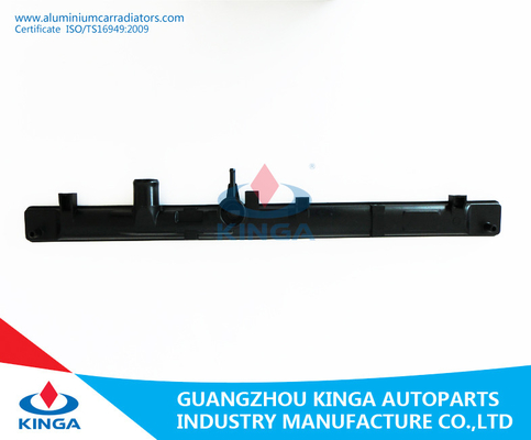 China Heizkörper-Wasser-Behälter-Selbstersatzteil-Material PA66 Mitsubishi Lancers '92-94 fournisseur