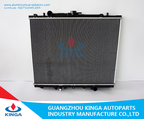 China Aluminiumheizkörper-Nissans Montero des auto-TS16949 Sport 1997 2004 MN171180/MR239623 fournisseur