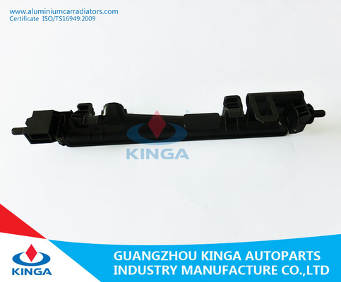 China Opel Corsa D'06 heizkörper-Kühlmittel-Wiederaufnahme-Behälter M.Ü.s PA26 Selbst fournisseur