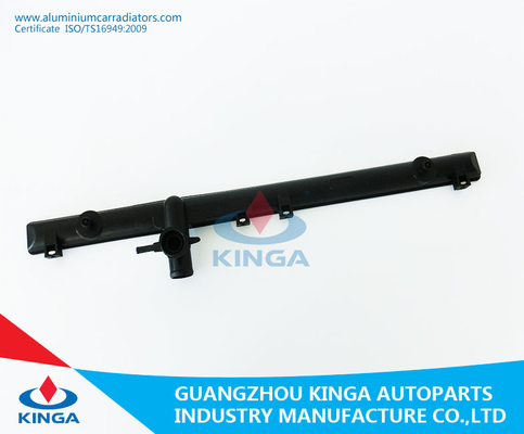 China Ersatz-Heizkörper-Spitzen-Behälter für Lastwagen G15'96-02 Soems 11700-63G11/63G12 Suzuki Caltus an fournisseur
