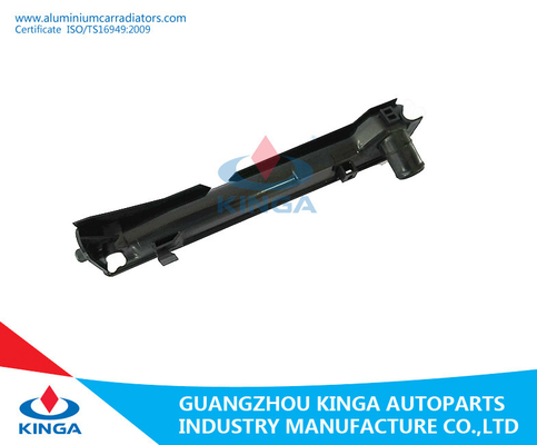 CHINA 1.89* 15,75 Zoll Maschinen-Heizkörper-Plastikbehälter für AVENSSIS 2.0I 16V Toyota 16400-0H120 fournisseur