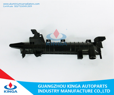 China Auto-Heizkörper-Plastikbehälter für Chrysler Dodge Ram 3.7/4.7L'02-08 M.Ü. 52058829AE fournisseur