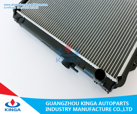 Selbstmaschinenteil-Aluminiumauto-Heizkörper für AUFNAHMEN-M.Ü. Toyotas HILUX fournisseur