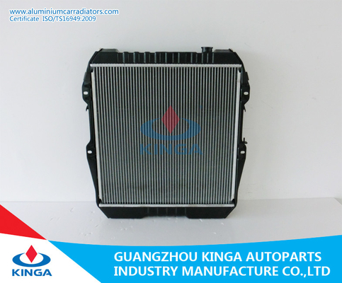 Maschinenteil-Auto-Aluminiumheizkörper Toyota HILUX 2.4D16400 - M.Ü. fournisseur