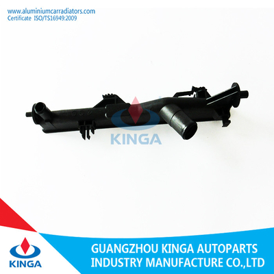 Kundenspezifisches MAZDA 2005 2006 Sammelrechte Wasserkasten-Kühlmittel-Wiederaufnahme LFB7-15-200A fournisseur