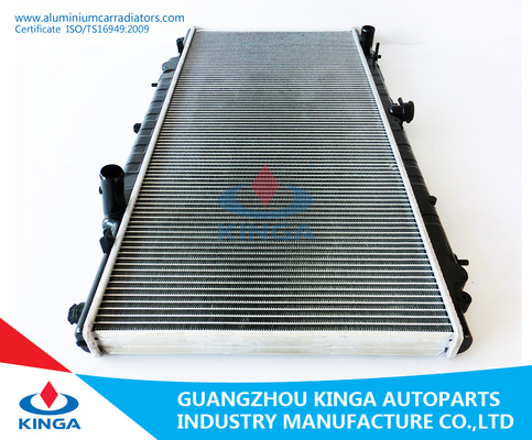 Kühlsystem-Industrie-Aluminiumauto-Heizkörper für Nissan SAFARI'97-99 WGY61 M.Ü. 21410-VB000 fournisseur