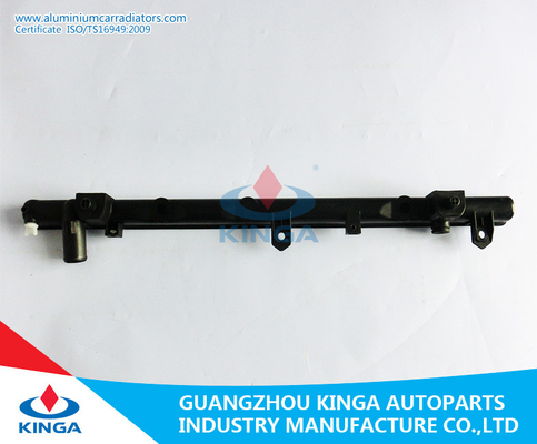 Plastikbehälter Soems 16400-7A351/7A260/7A261Radiator für TOYOTA IPSUM PICNIC'96 SXM15 fournisseur