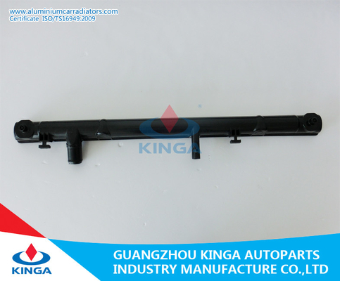 Auto-Heizkörper-unterer Plastikbehälter für Toyota Camry 2003-2006 M.Ü. ACV30 fournisseur