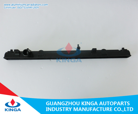 Auto-Heizkörper-unterer Plastikbehälter für Toyota Camry 2003-2006 M.Ü. ACV30 fournisseur