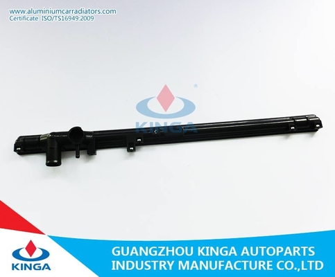 Selbstheizkörper-Spitzen-Behälter-/Heizkörper-Plastikbehälter-Ersatzteile für LEXUS'99 JZS160 Soem 16400-46570 fournisseur