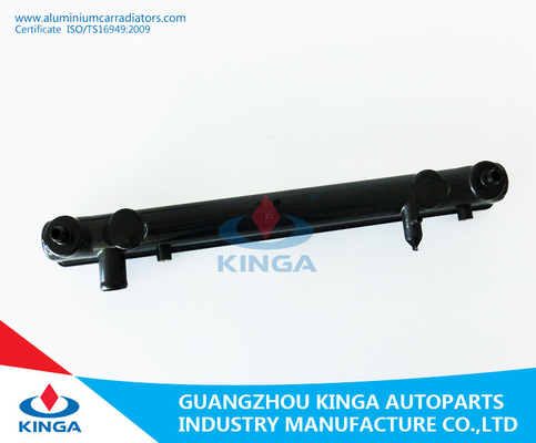 CULTUS/SWIFT GA11'95 AN Behälter ENDE Auto-Wasserkasten-Plastik-Soems 17700-60G10 fournisseur