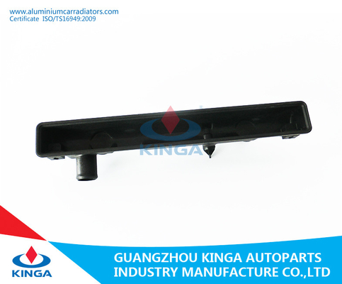 Heizkörper-Plastikbehälter für Suzuki schnelles 1.3L' 96-01At OE: 91173911/17700-50G00 fournisseur