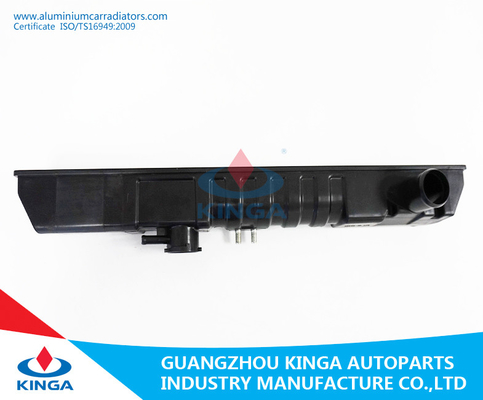 Automobilteil-Plastikwasserkasten von Toyota Hiace ‚88-89 2Y/3Y/4Y Mt für Ersatz fournisseur
