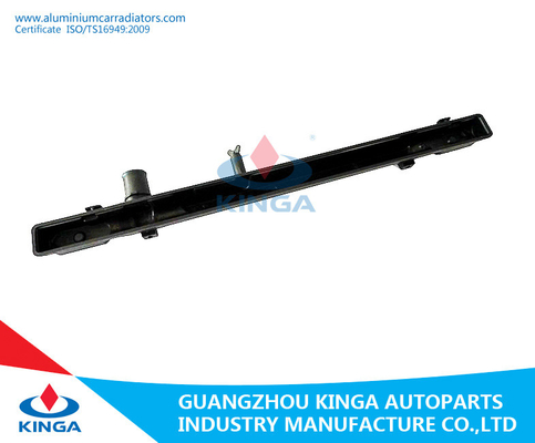 Reparieren Sie Plastik-TOYOTA-Heizkörperseitenbehälter 48*735MM für LEXUS'07-10 LS460MT fournisseur